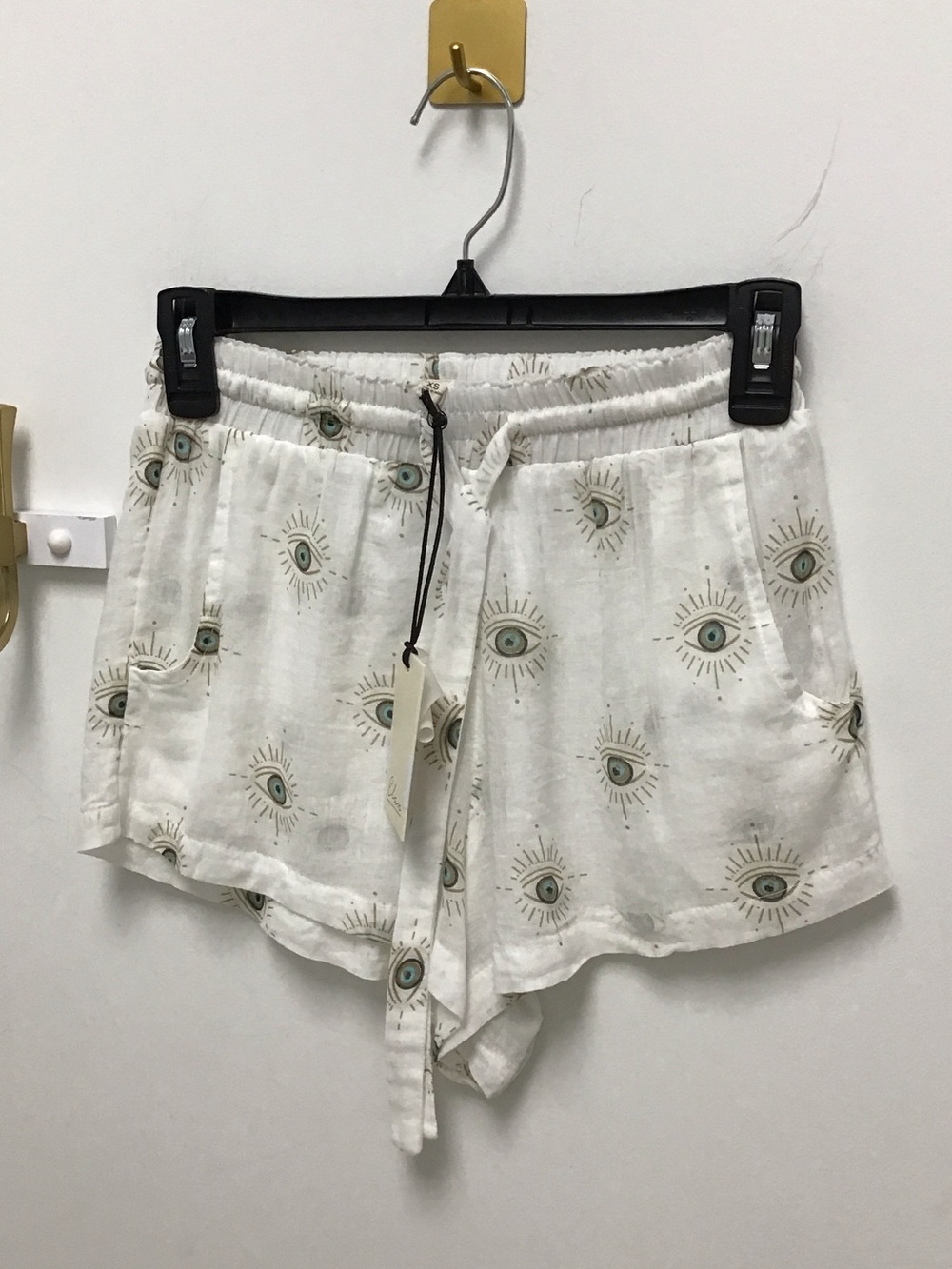 Elan evil eye short.